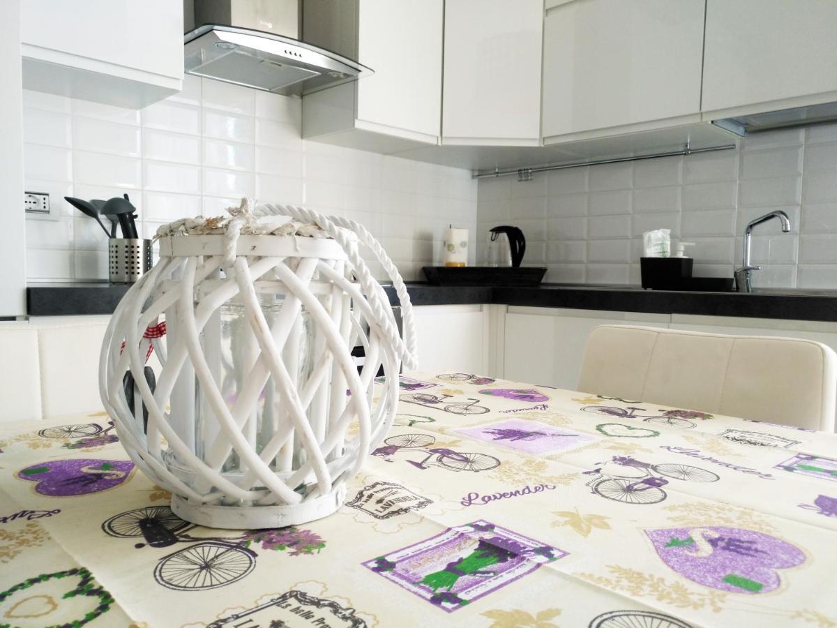 Mamma Casa Marina Center Apartments Rimini Eksteriør billede