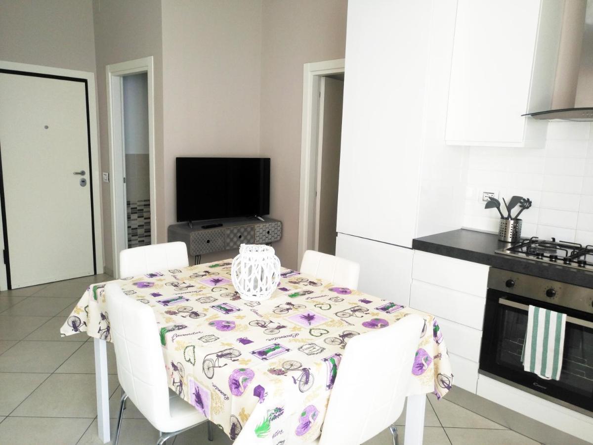 Mamma Casa Marina Center Apartments Rimini Eksteriør billede